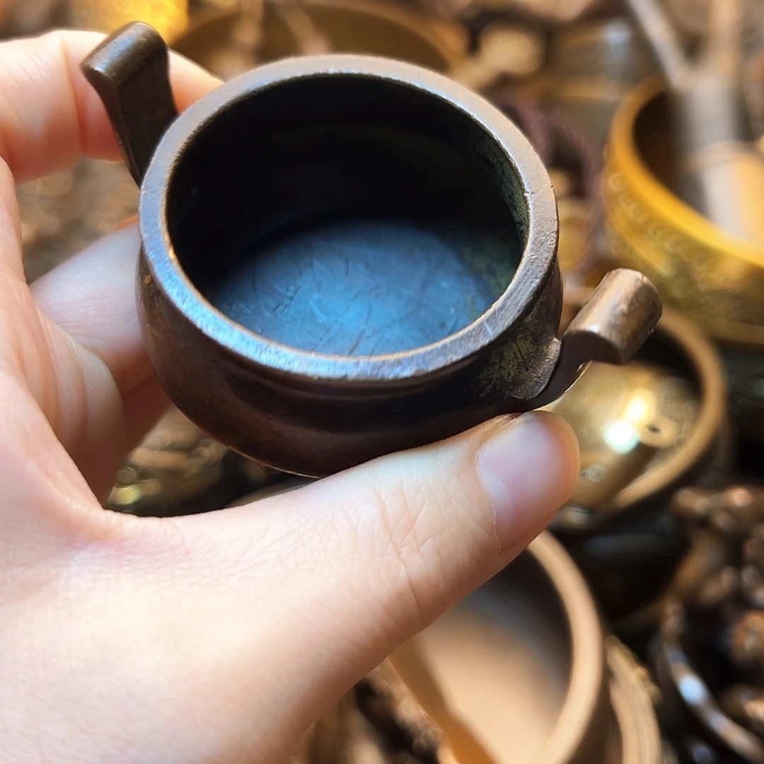 精美铜器工艺品等