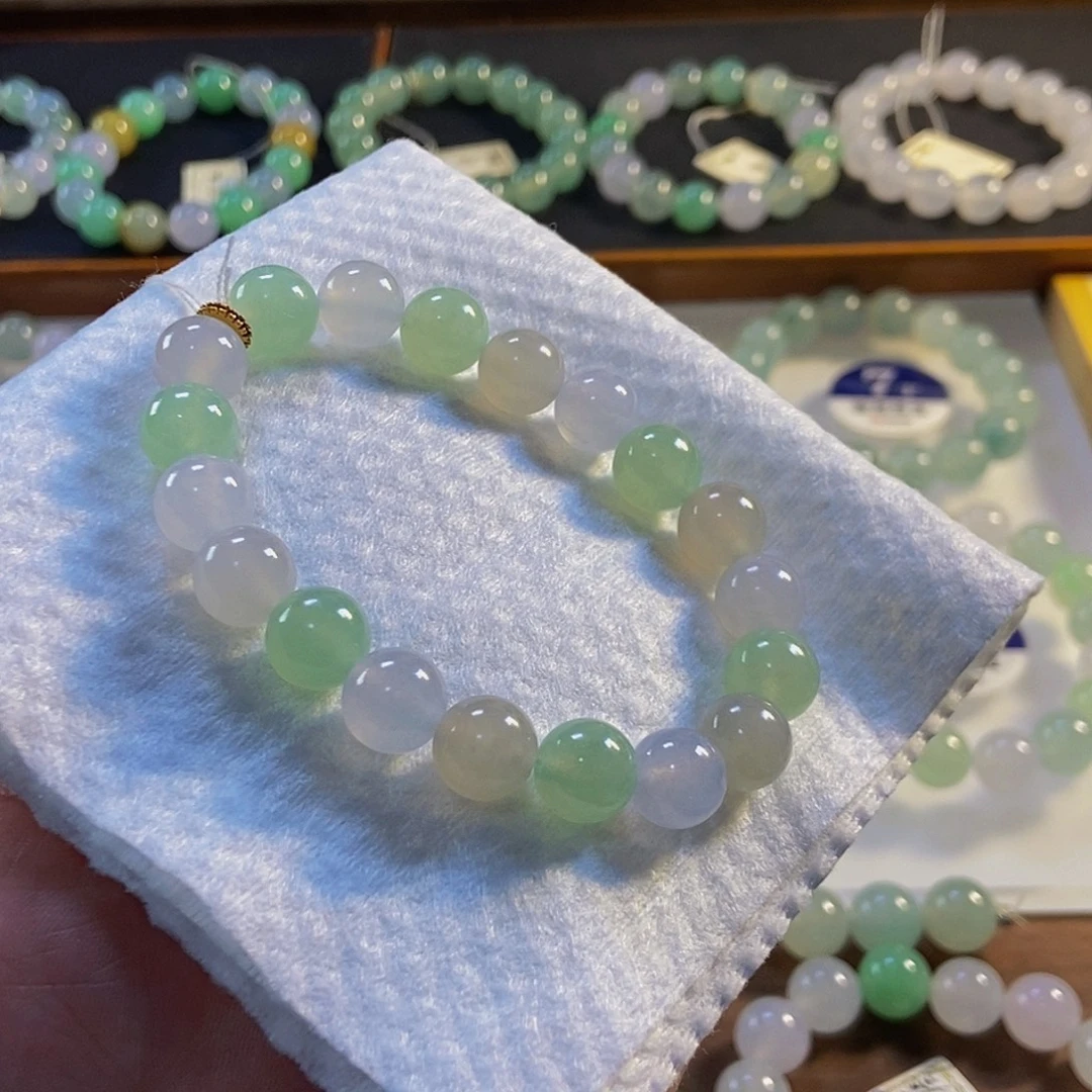 定制翡翠未镶嵌翡翠手串卡9.8