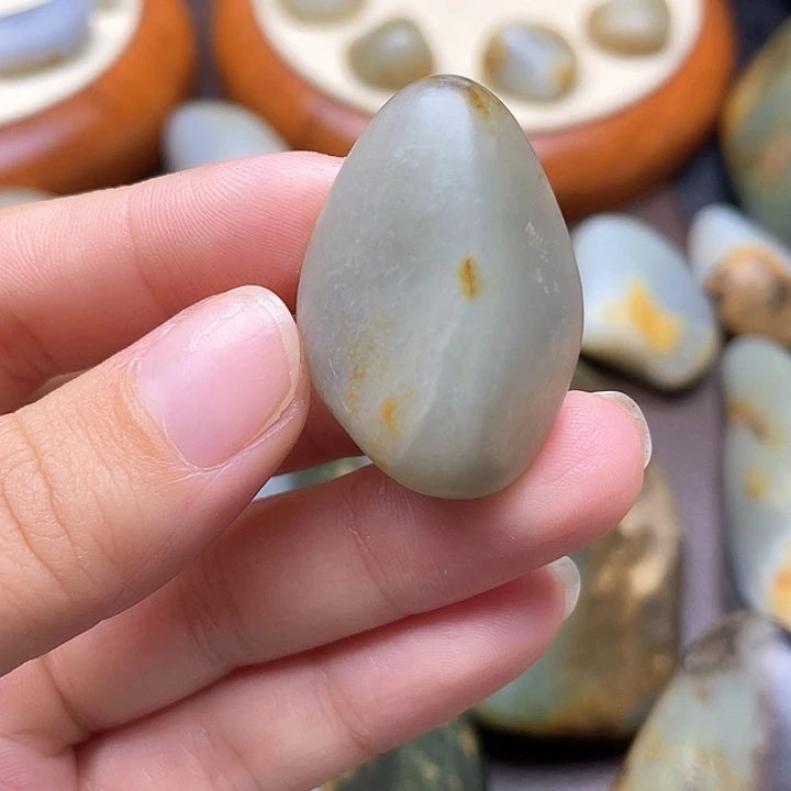 和田玉未镶嵌颈饰44