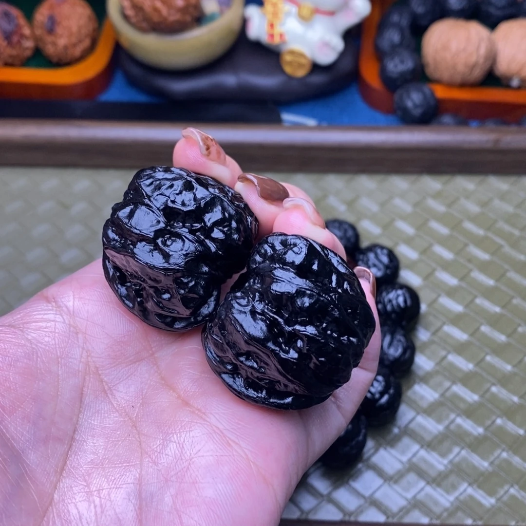 文玩核桃吊坠边38肚38