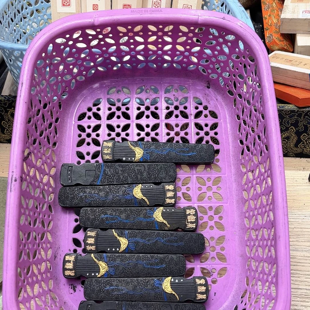 哈哈哈哈哈刚刚8条