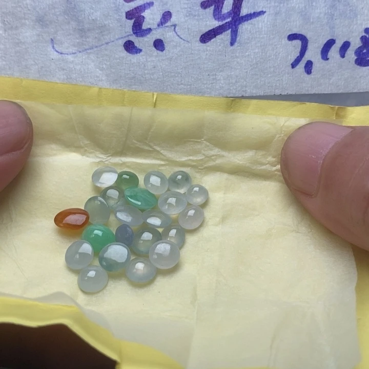 志***军定制翡翠未镶嵌戒面