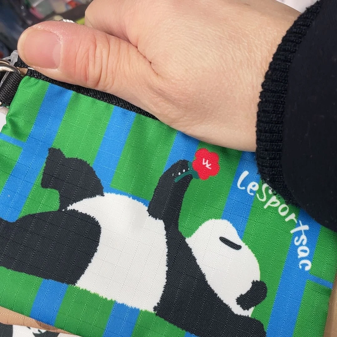 化妆包等各种产品