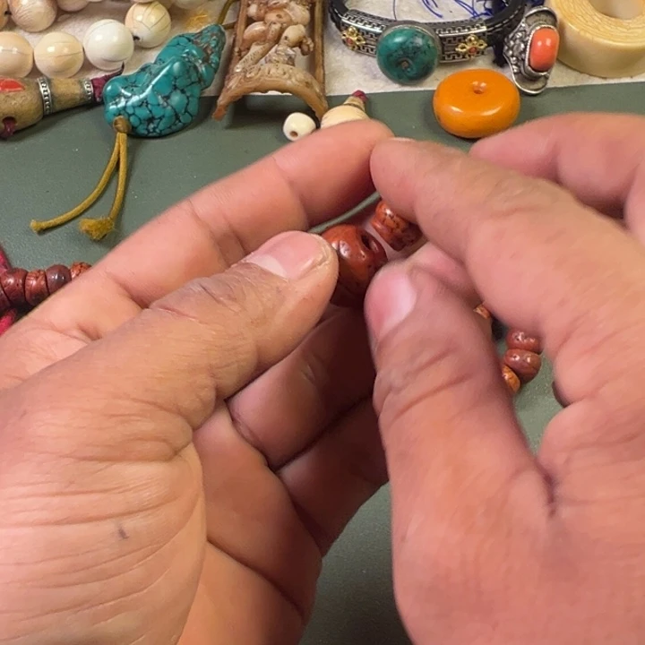 泥塑山**士一个个个个个个