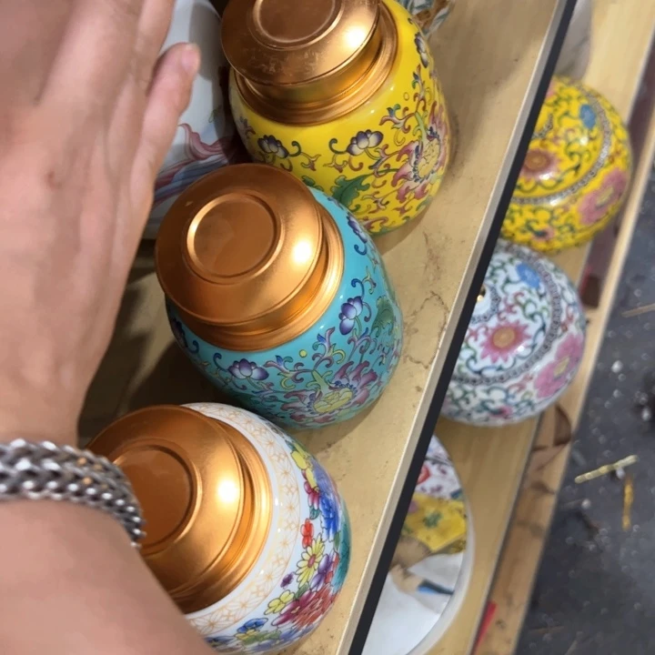 瑕疵福利品陶瓷茶叶罐介意勿拍