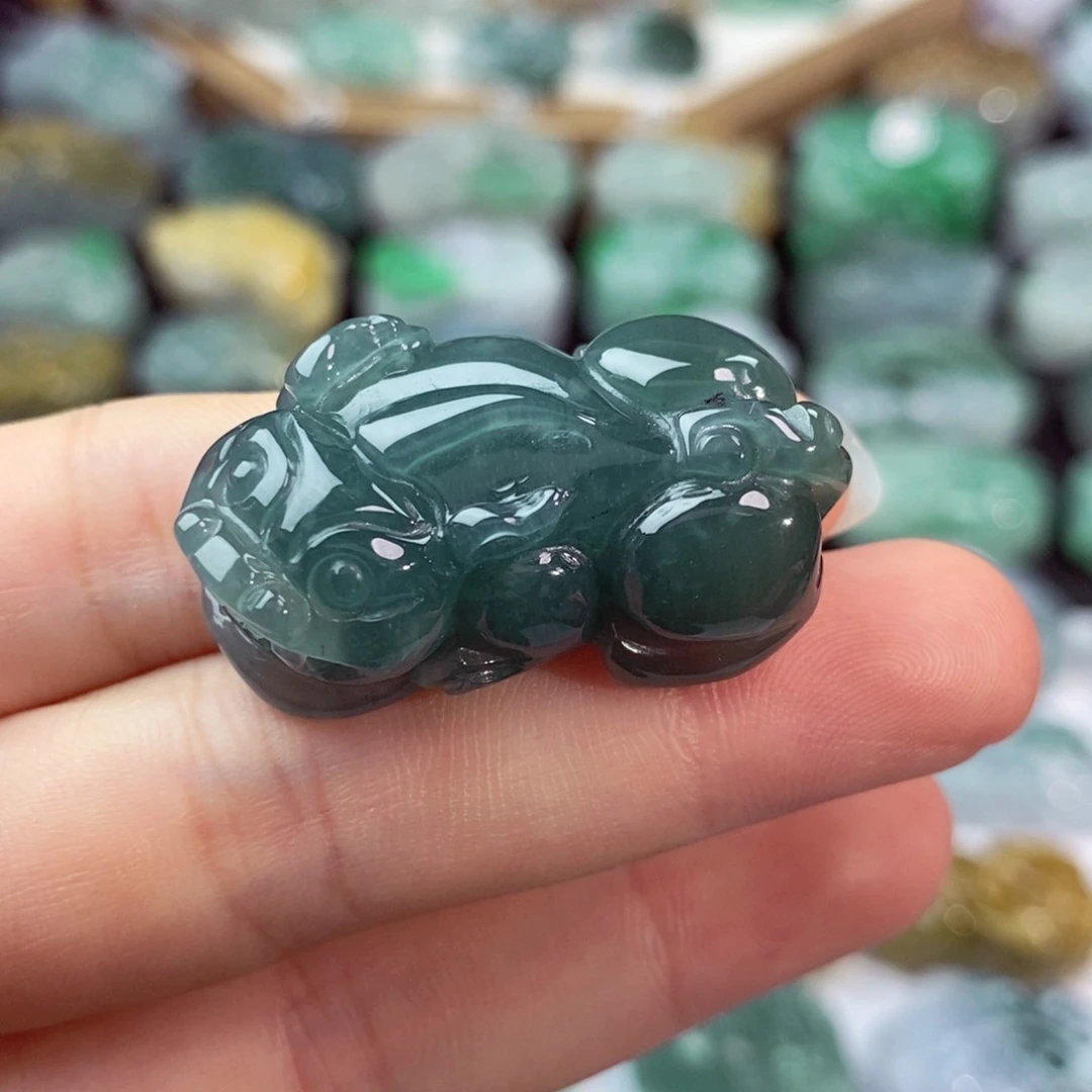 翡翠未镶嵌颈饰天然