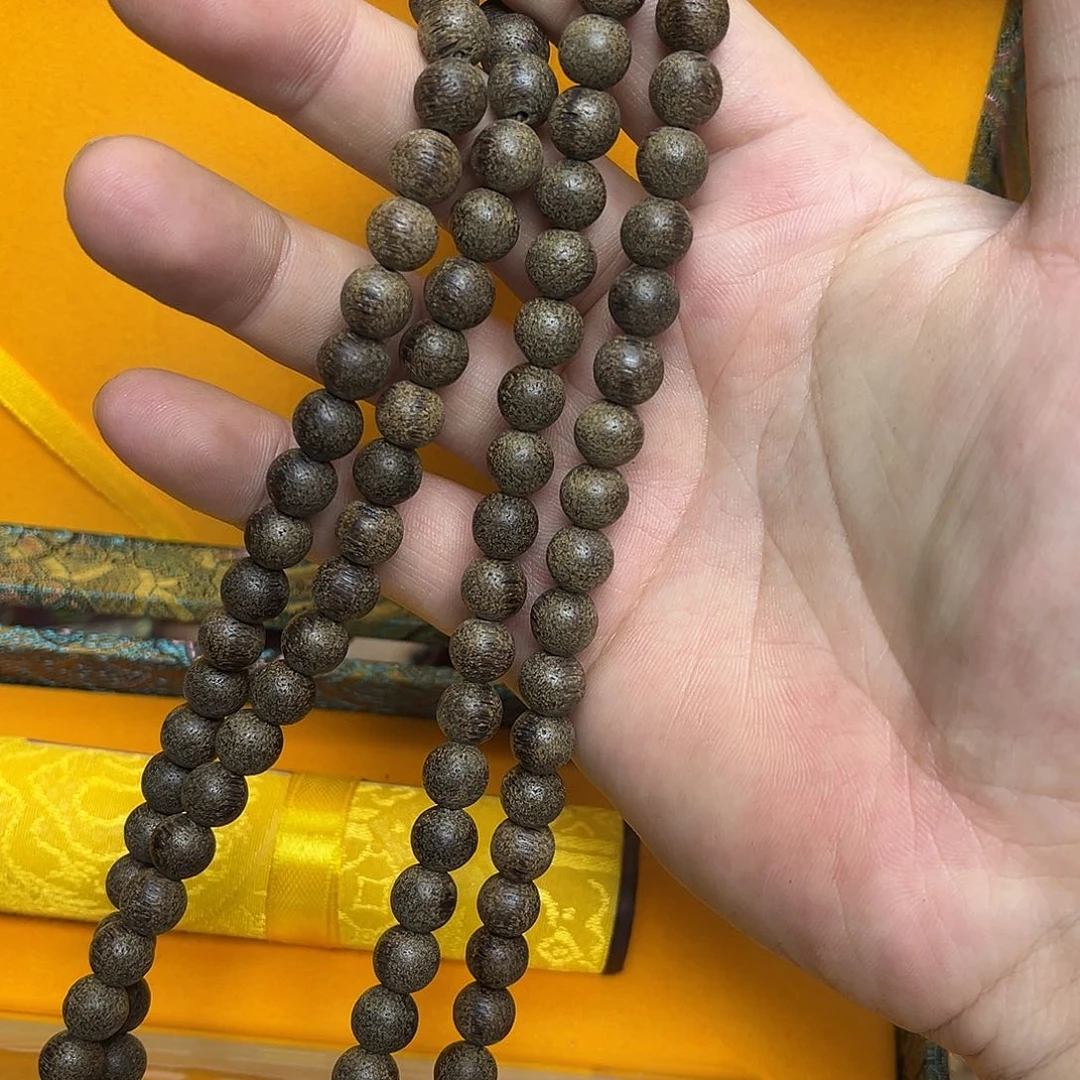 大叶紫檀（黑酸枝木类）