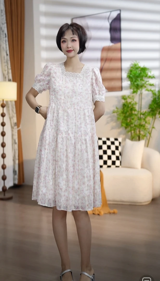 L892夏季时尚气质方领蕾丝拼接印花连衣裙DM3