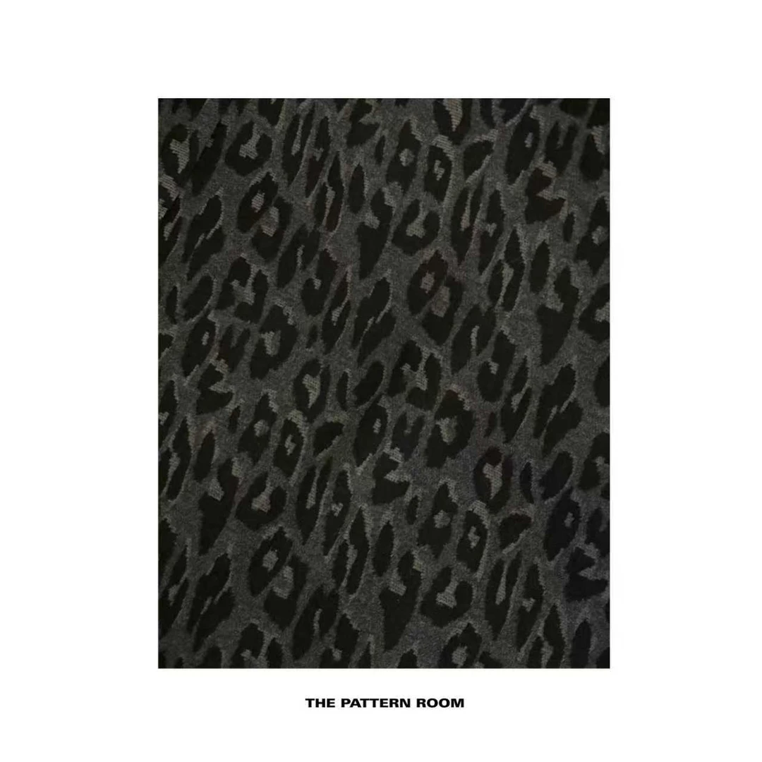 The pattern room | 野生时髦精生机豹纹西装卫裤