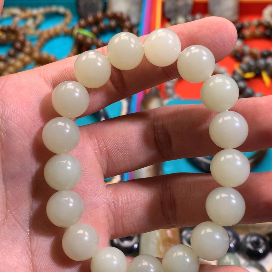 未镶嵌手链和田玉（糖玉）