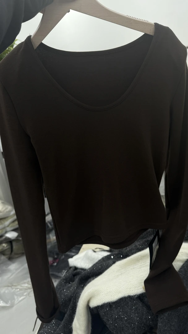 231153春款修身长袖打底