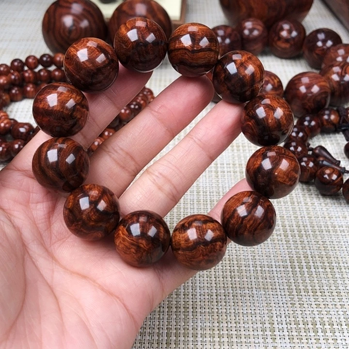 橡****手串/手链黄花梨/降香黄檀