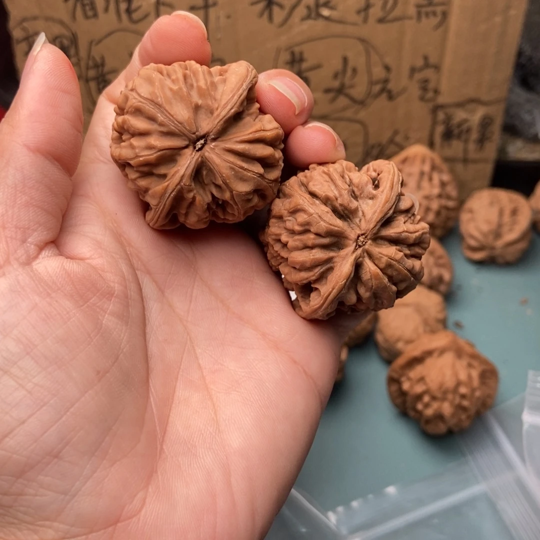 猪***耙吊坠文玩核桃凤凰台30