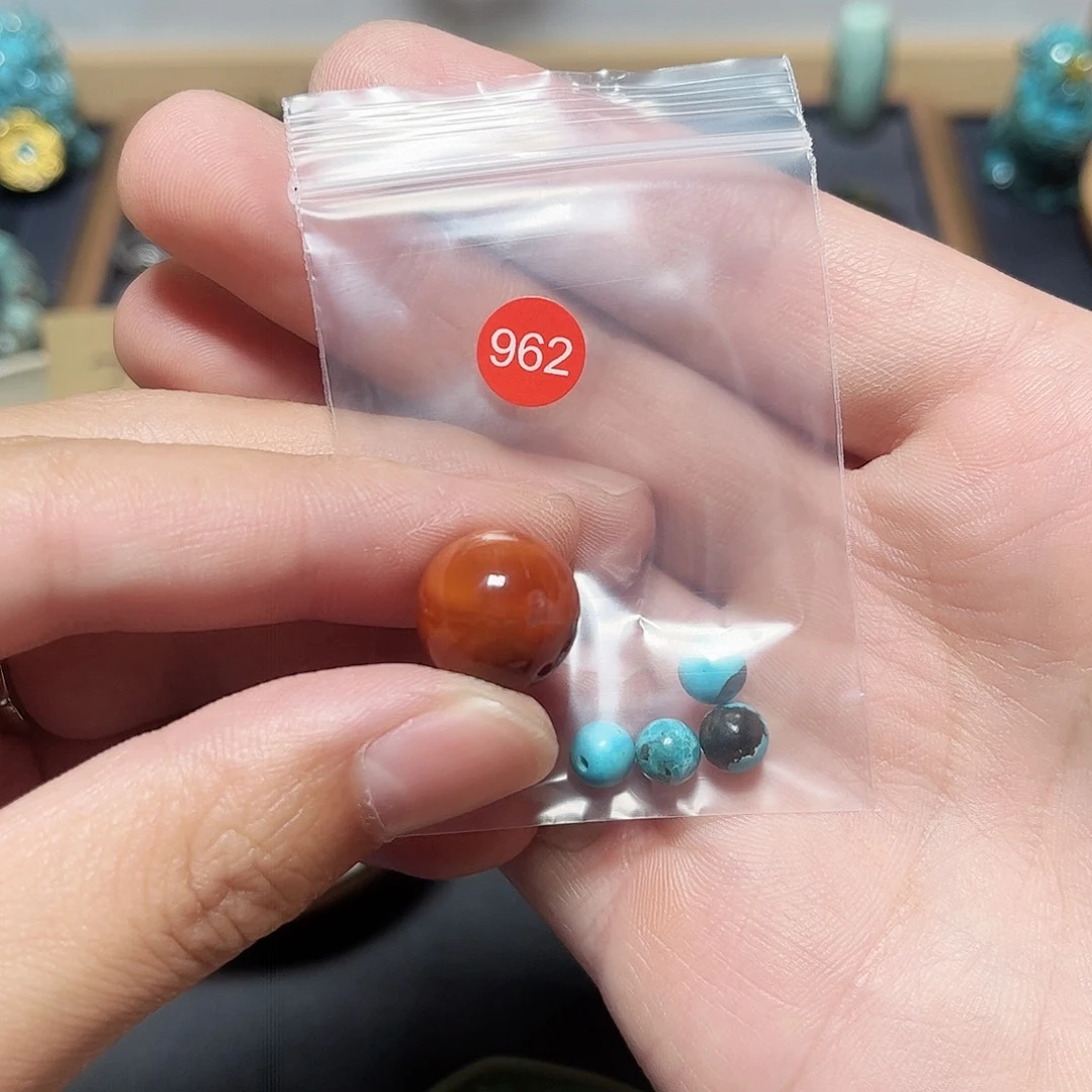 D***o未镶嵌圆珠桶珠老型手串！！玛瑙/玉髓