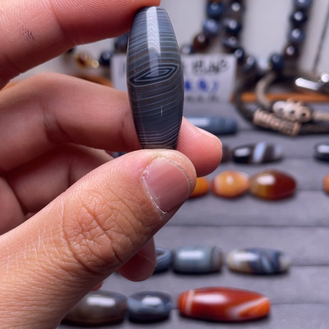 工***级玛瑙/玉髓合金颈饰