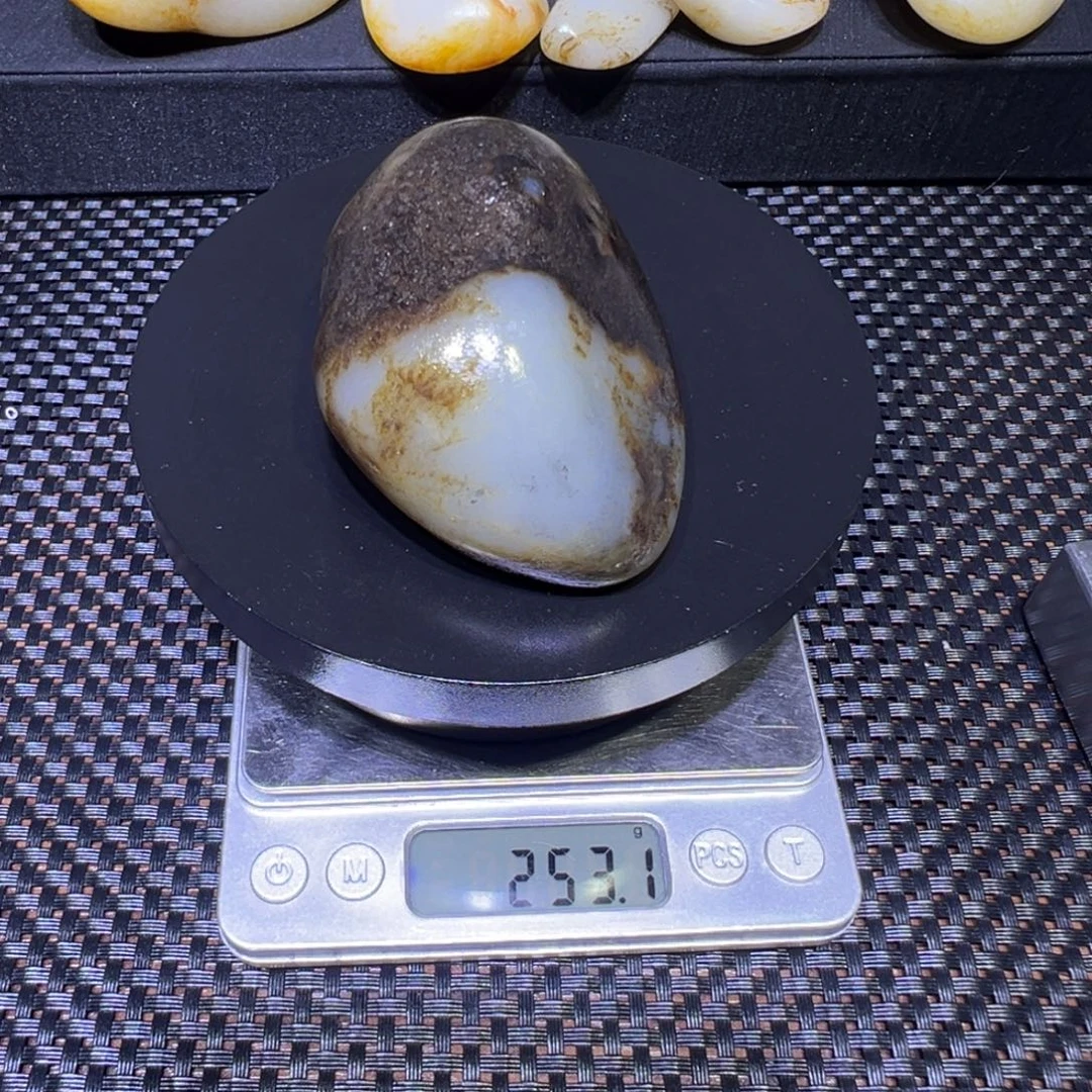 和田玉（子料）未镶嵌吊坠(不含链)253克