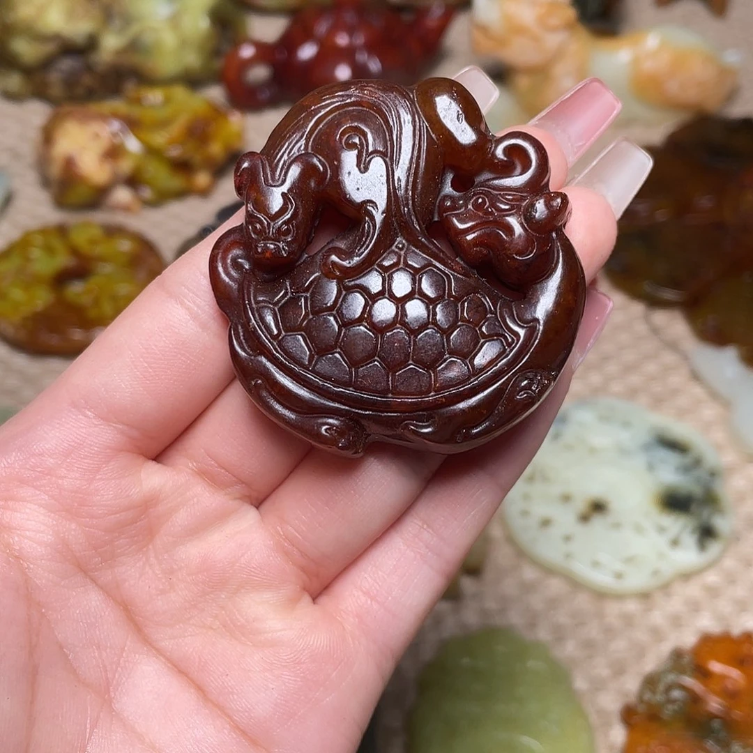 蛇纹石玉未镶嵌如图