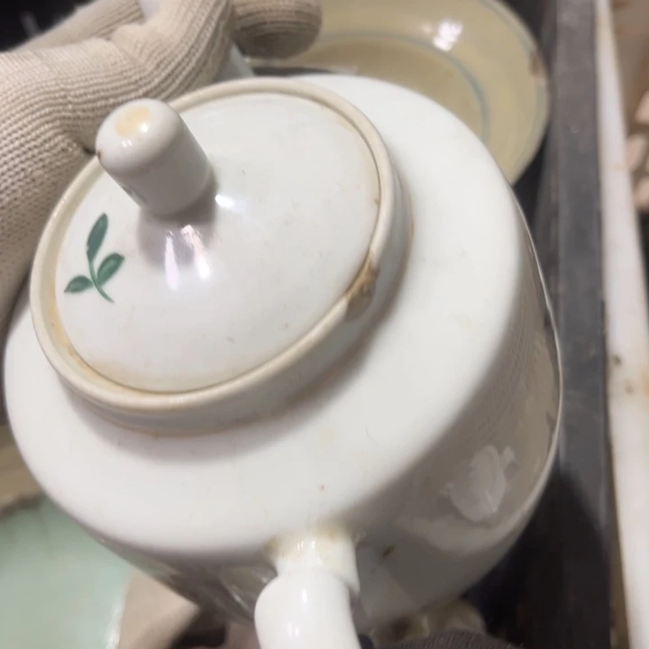 用***8有机玻璃茶壶茶壶