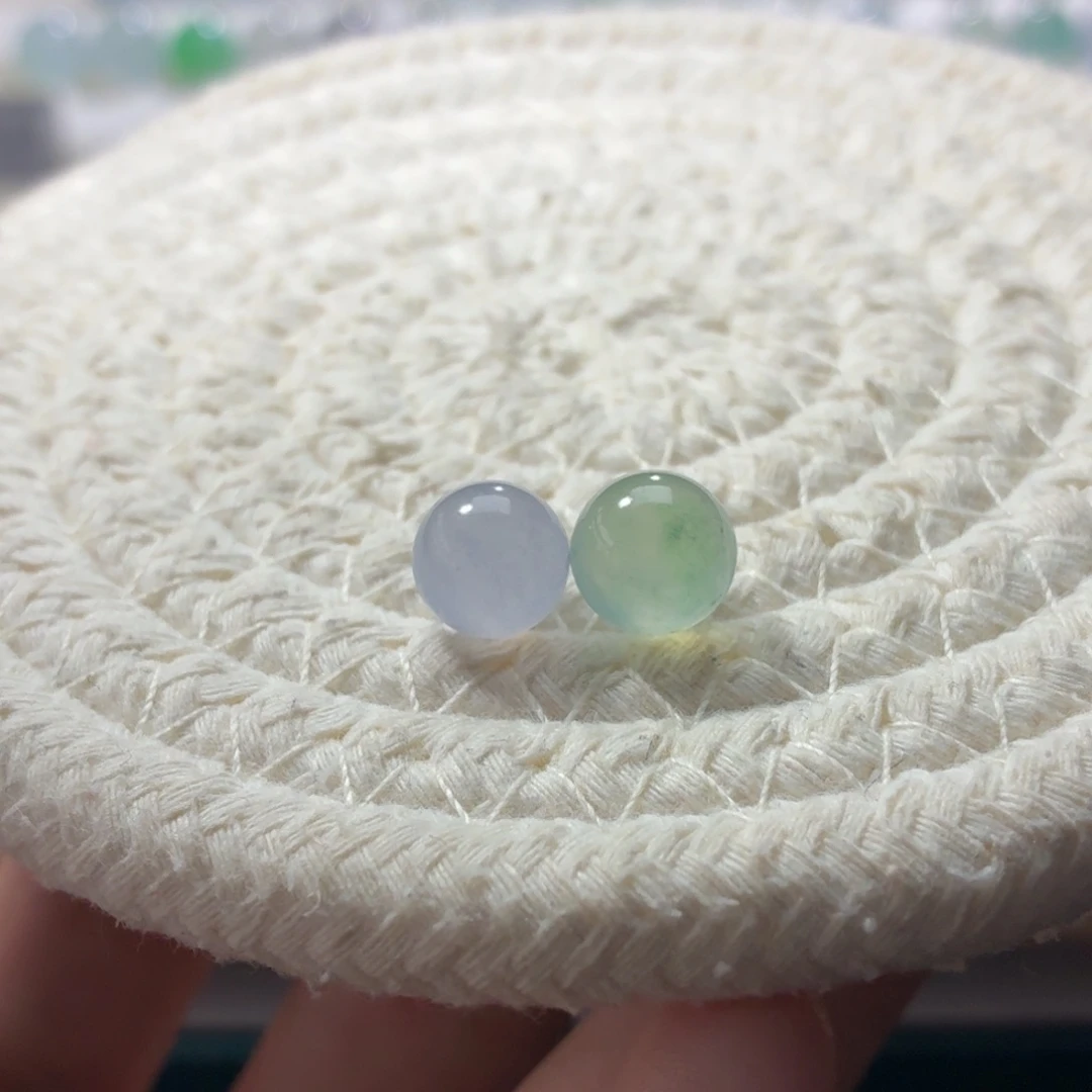 文***文定制翡翠未镶嵌打孔发货