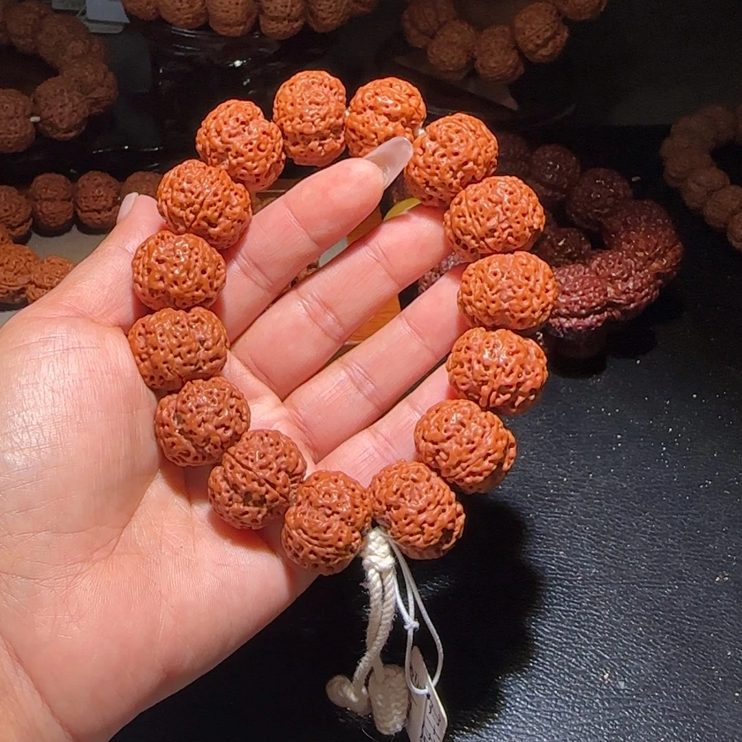 金刚菩提吊坠22纽扣五星蜂王定制