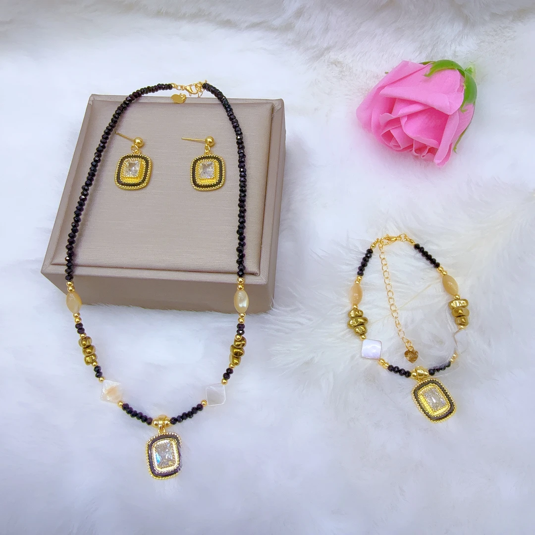 铜合金亚克力项链 新款时尚手工三件套首饰网红爆款个性