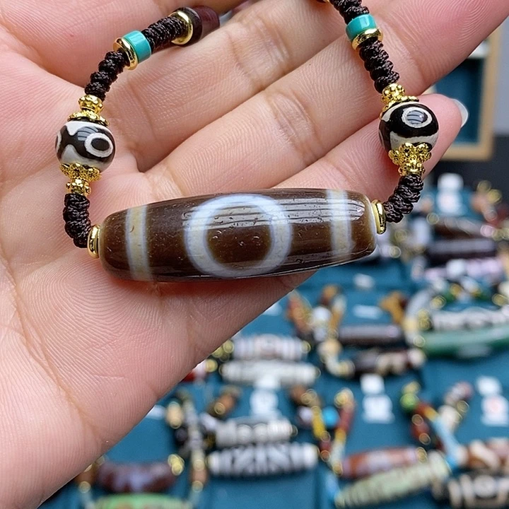 玛瑙/玉髓颈饰合金