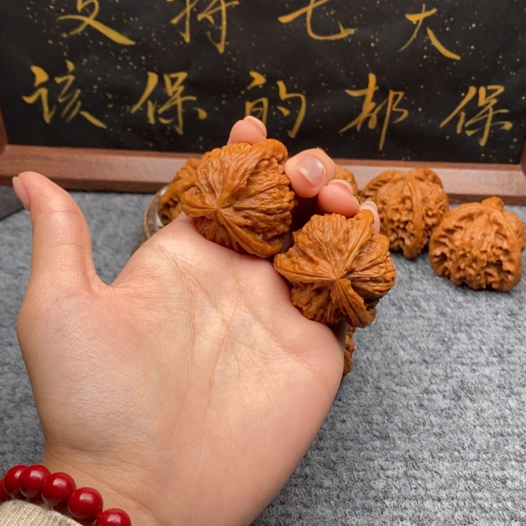 【闪购商品】吊坠文玩核桃有***福
