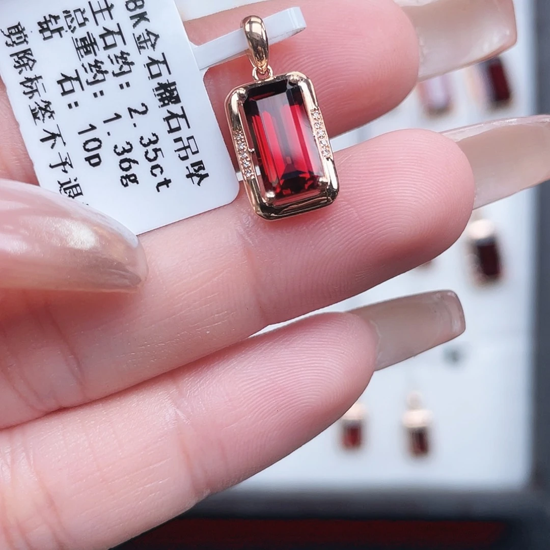 石榴石吊坠(不含链)18K金镶嵌