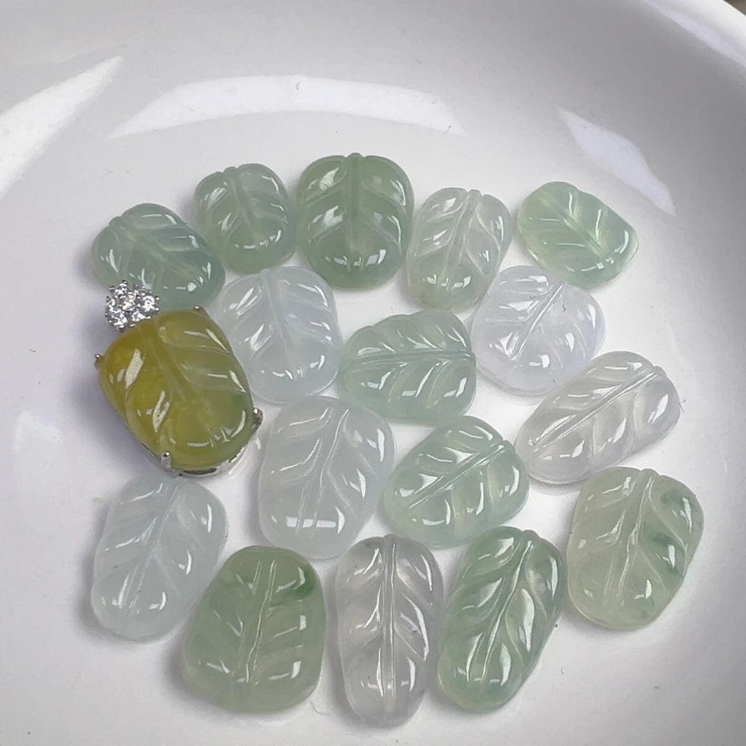 翡翠散珠叶子一片