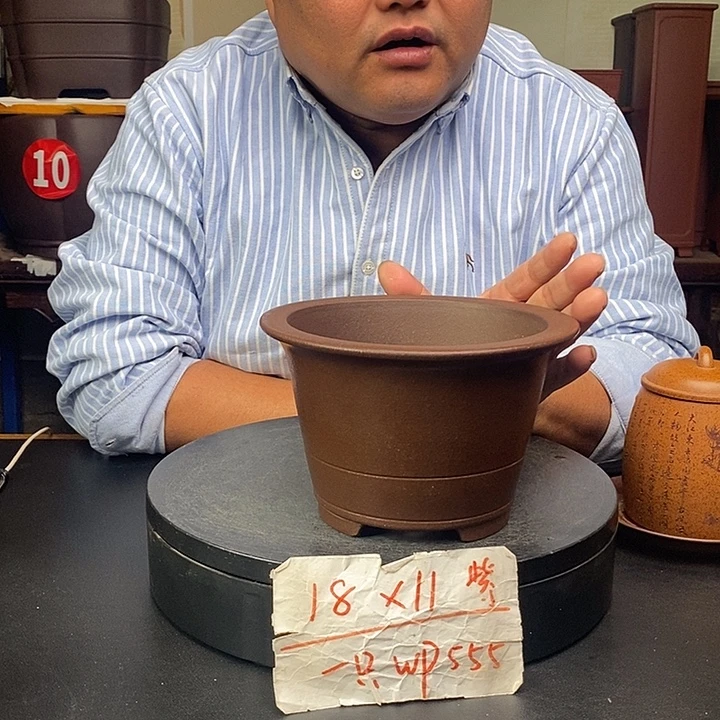 紫砂花盆货号一只WP555