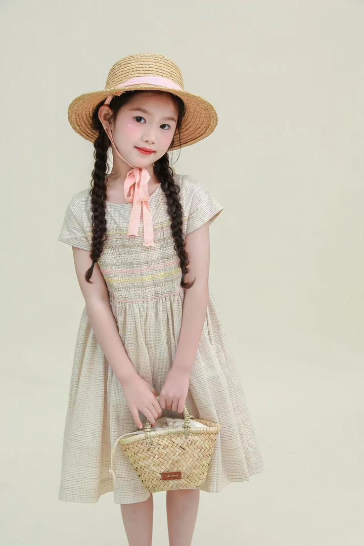 夏新款女大童格纹司马克打揽连衣裙童装百搭双层梭织全棉农夫裙子