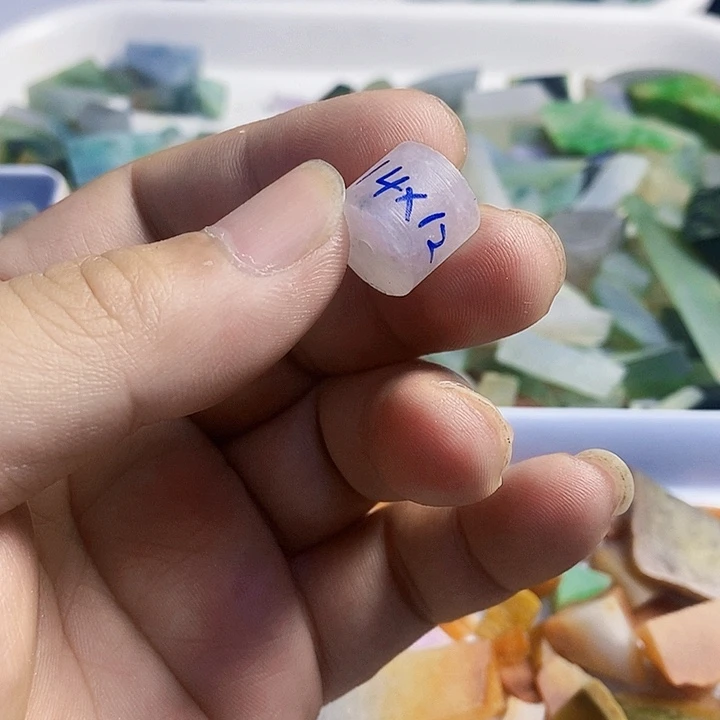 翡翠散珠天然翡翠A货挂件