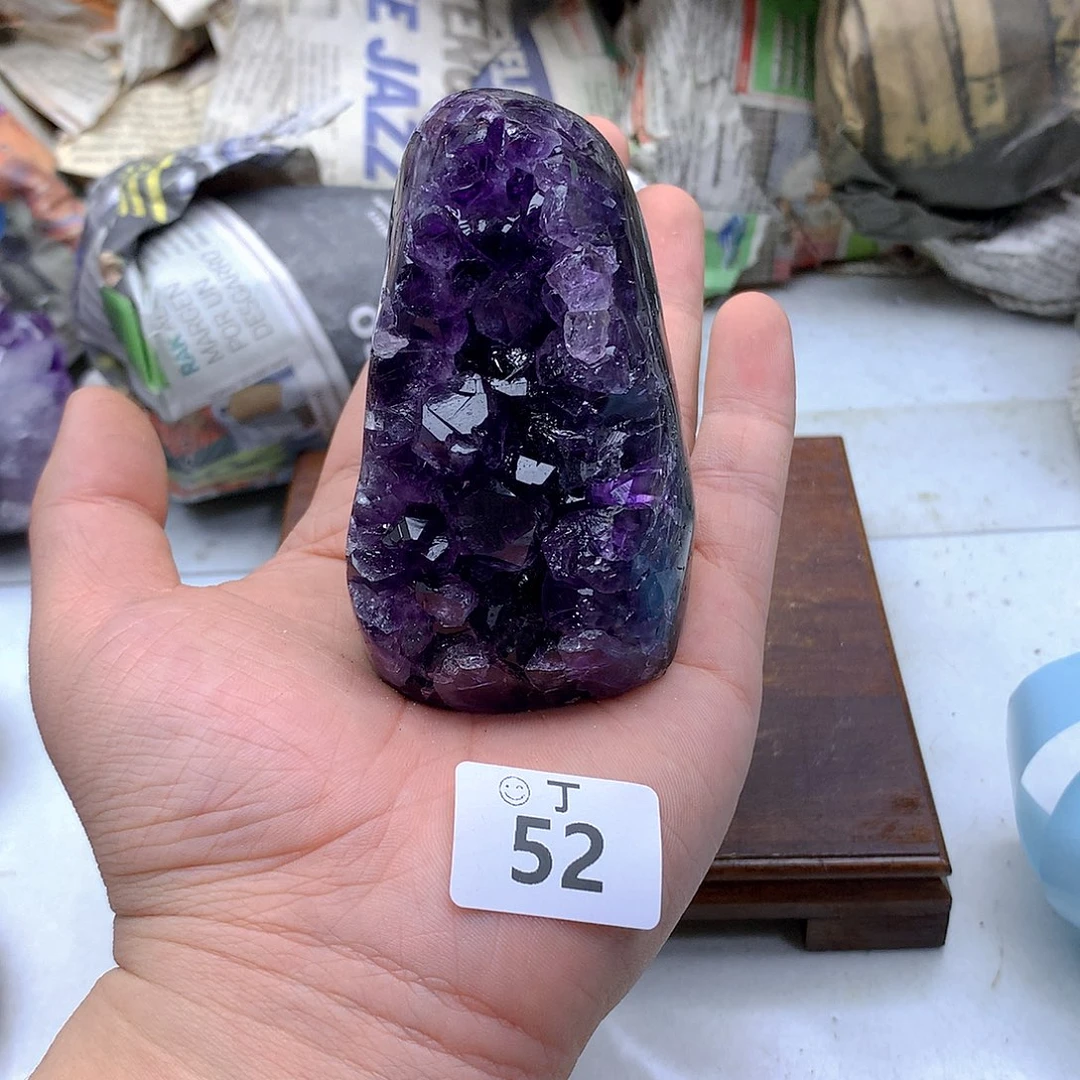 紫晶大型摆件（非配饰）未镶嵌