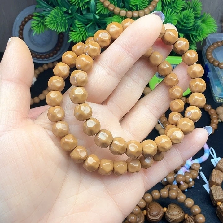 手串猴头核桃开****ㅤ全品奶酪