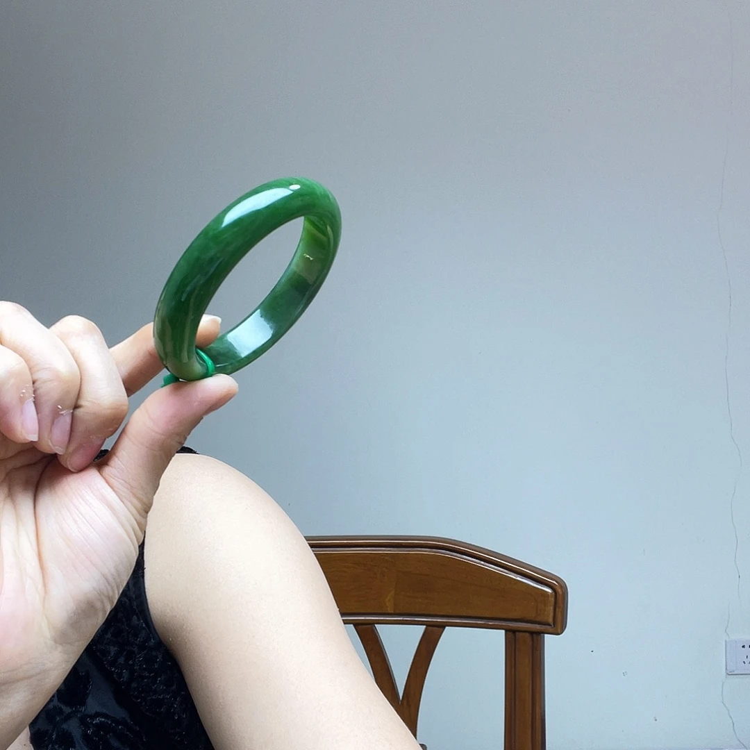 和田玉手镯未镶嵌用****o