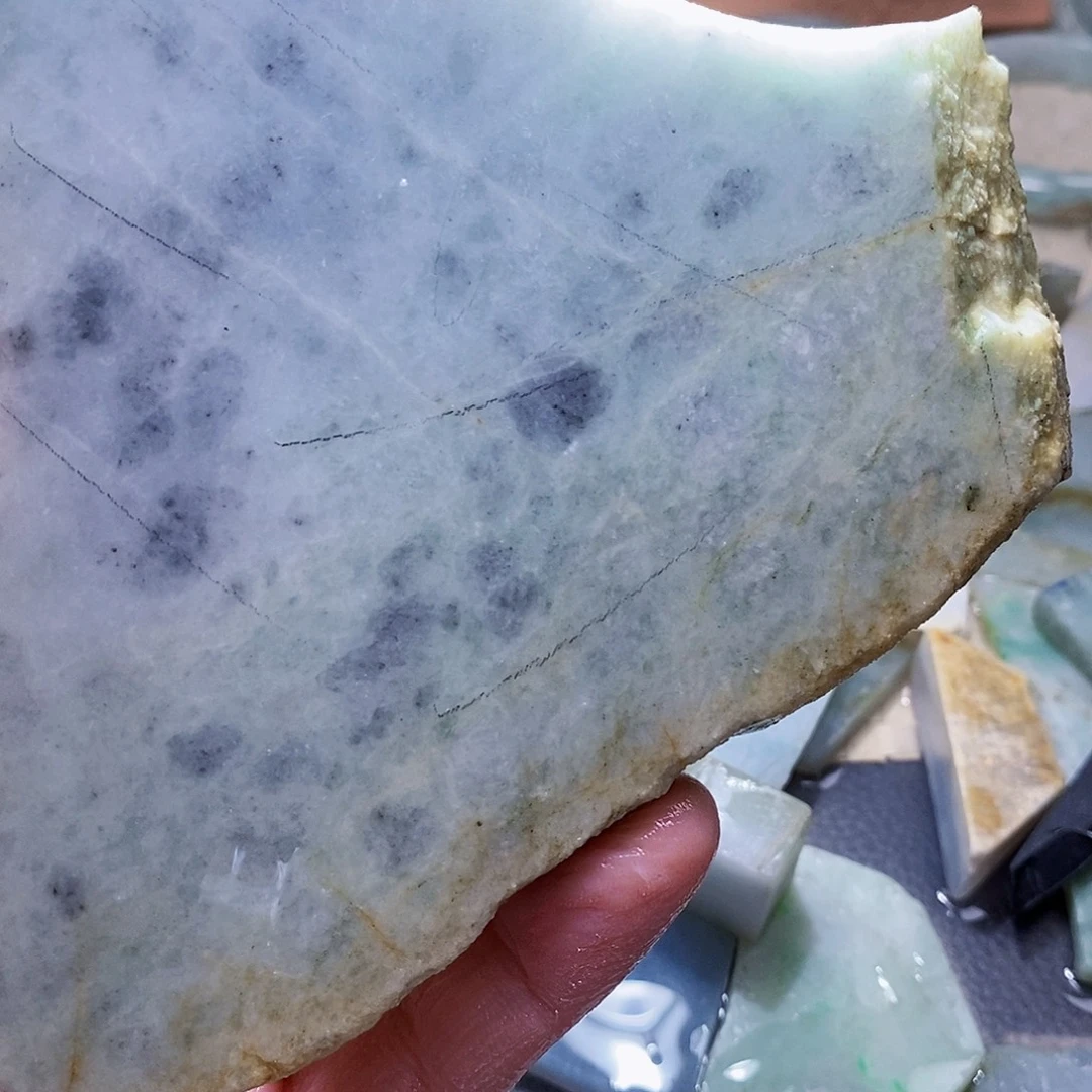 闻***龙翡翠未镶嵌颈饰888