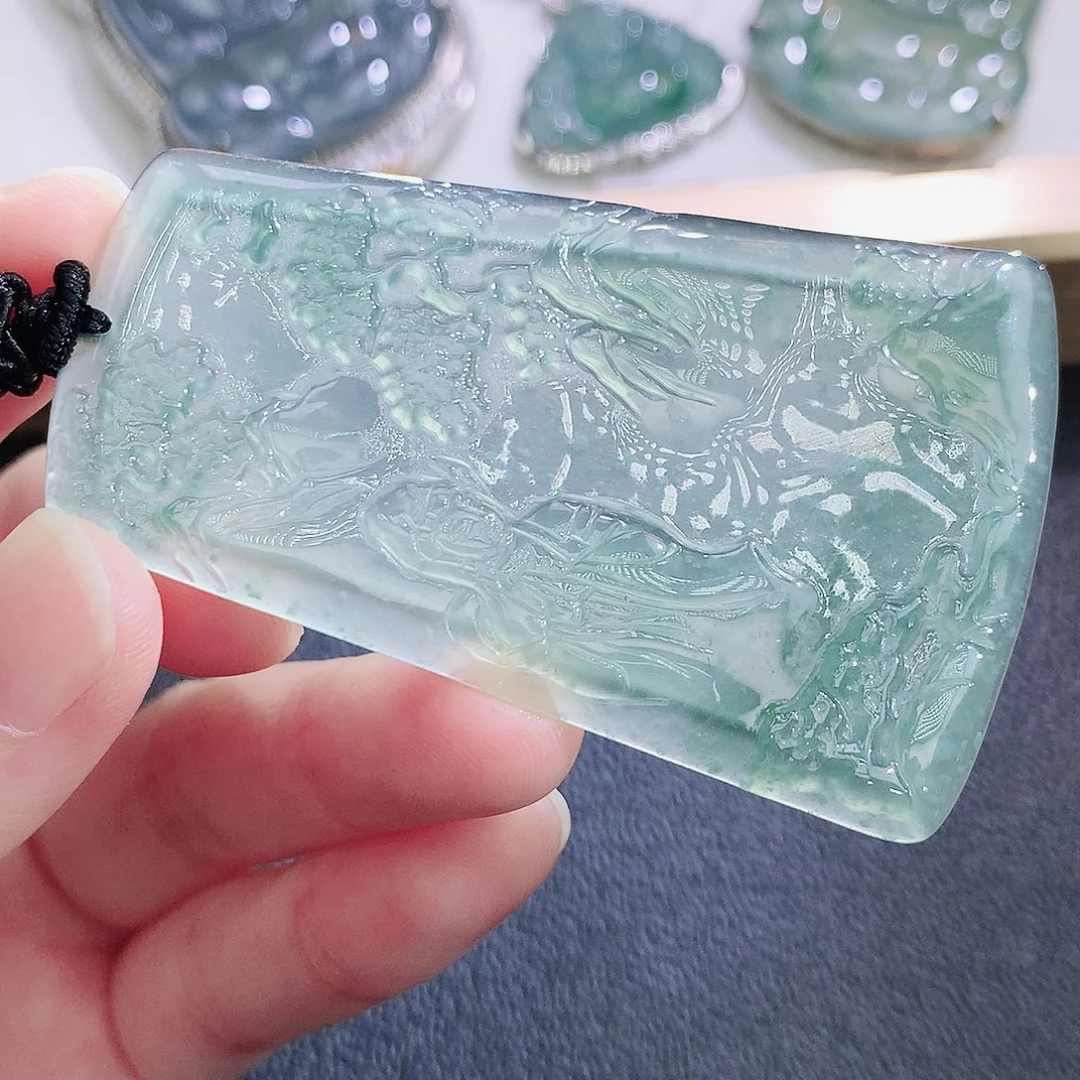 翡翠未镶嵌挂件翡翠