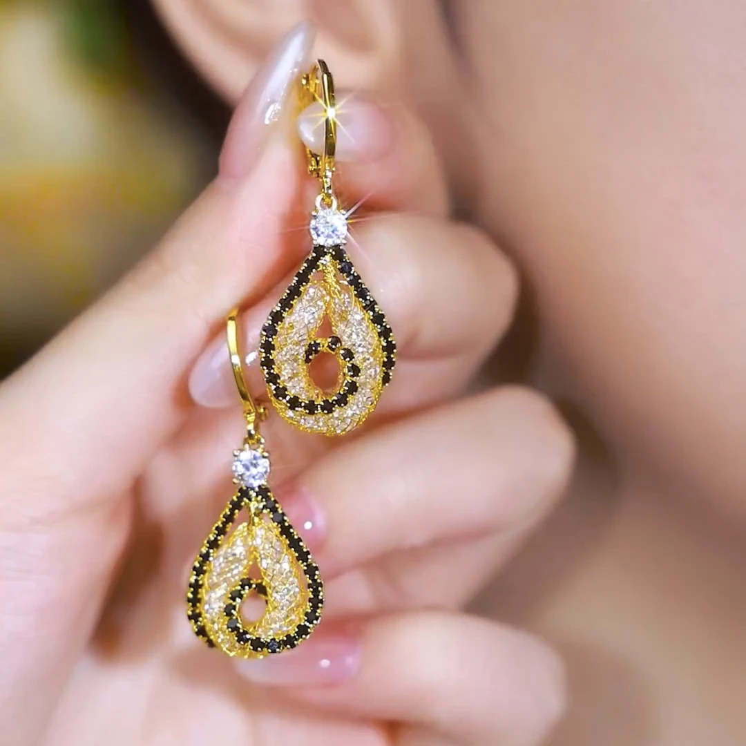 铜合金合成锆石耳饰 【】轻奢时尚手工编织环绕耳扣简约耳环