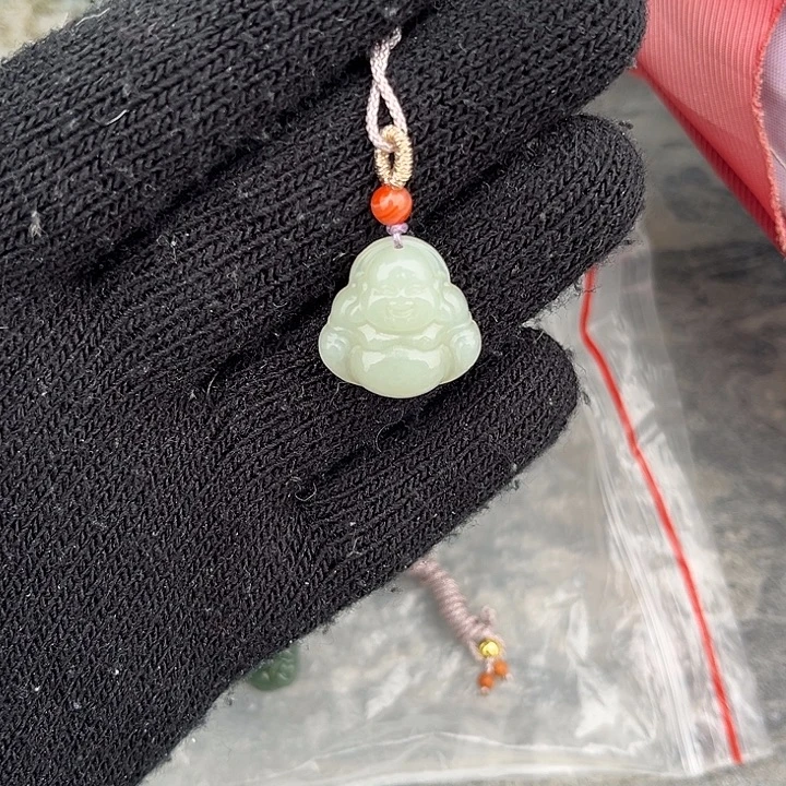 和田玉（糖玉）未镶嵌颈饰