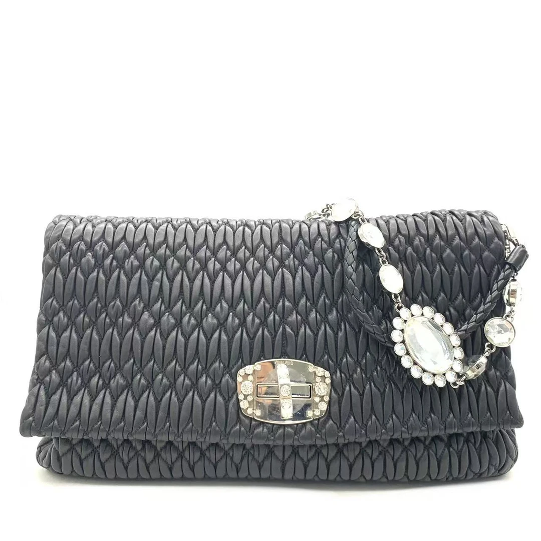 95新 MIU MIU/缪缪 【安则专属】黑色褶皱邮差包