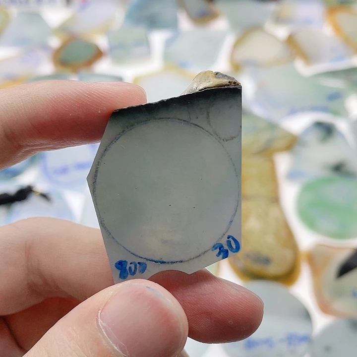 定制翡翠未镶嵌包工包料