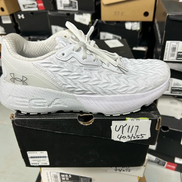 安德玛断号-运动鞋-UY117