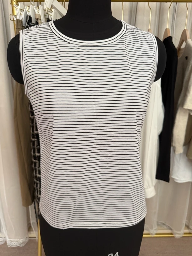 内搭背心修身无袖通勤