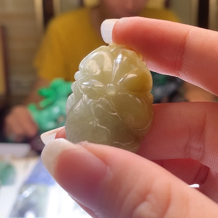 颈饰未镶嵌翡翠1111111