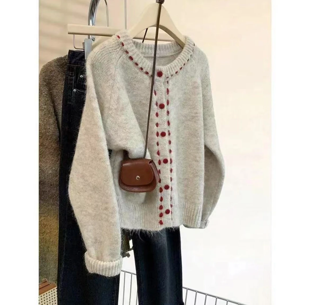 软糯加厚毛衣外套秋冬2025新款设计感外穿慵懒针织衫上衣