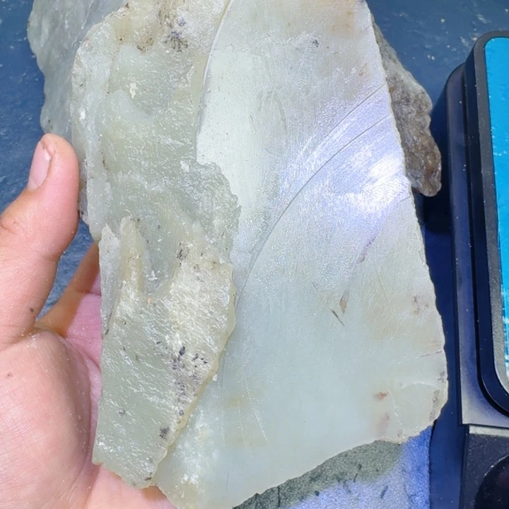 和田玉未镶嵌珠宝半成品