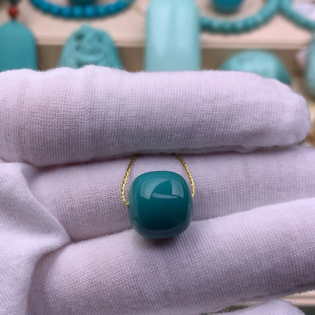 绿松石未镶嵌珠宝奇石13.2*12.2