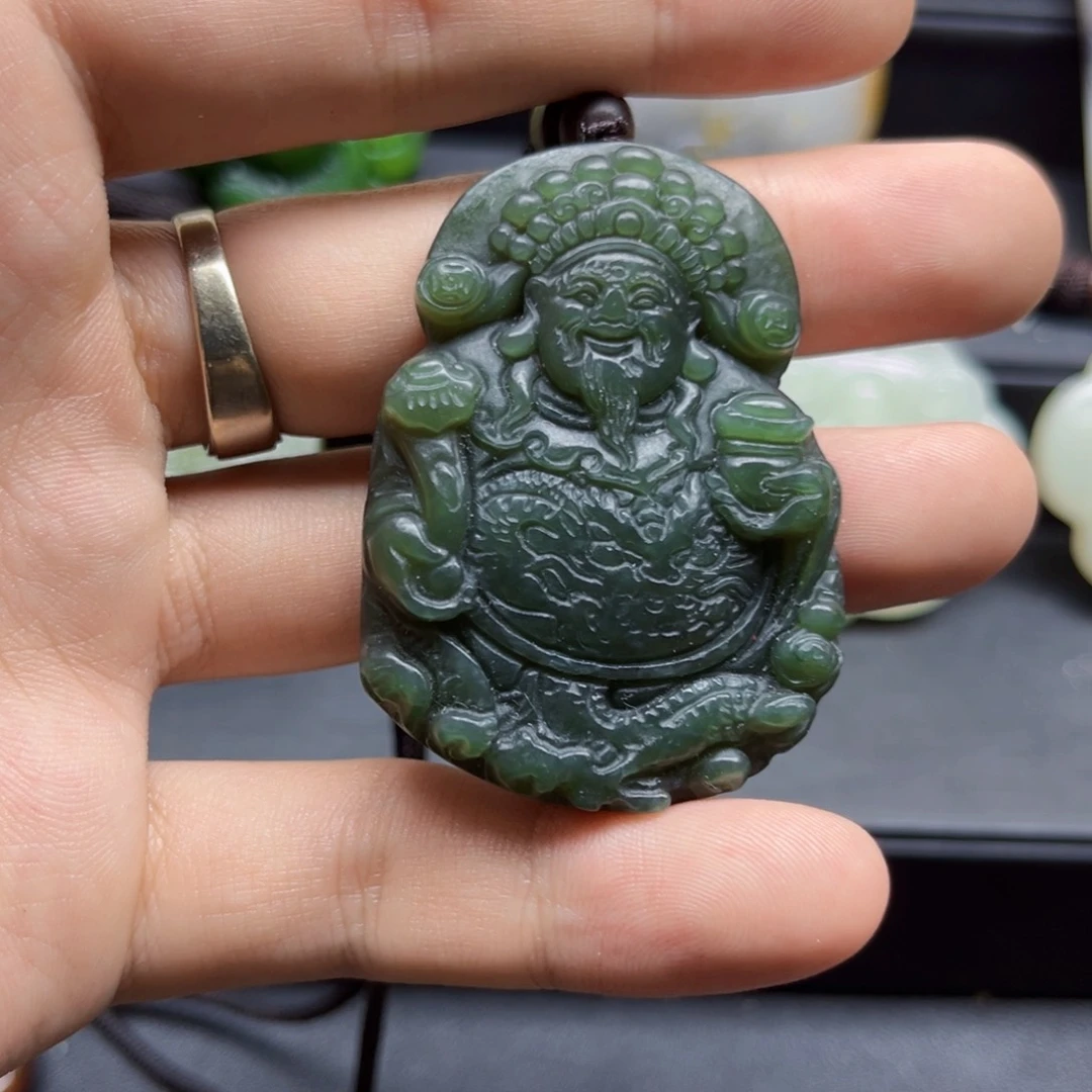 和田玉未镶嵌颈饰和田玉