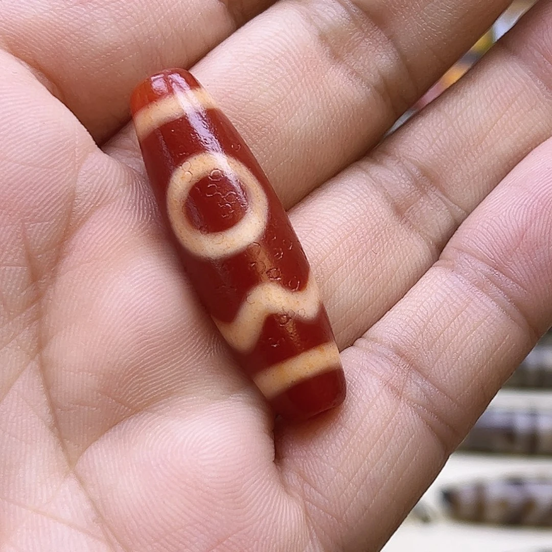 厉***玛瑙/玉髓未镶嵌颈饰