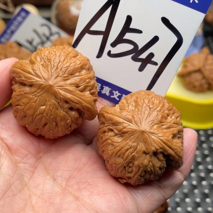 把件桃核铁锤妹妹38